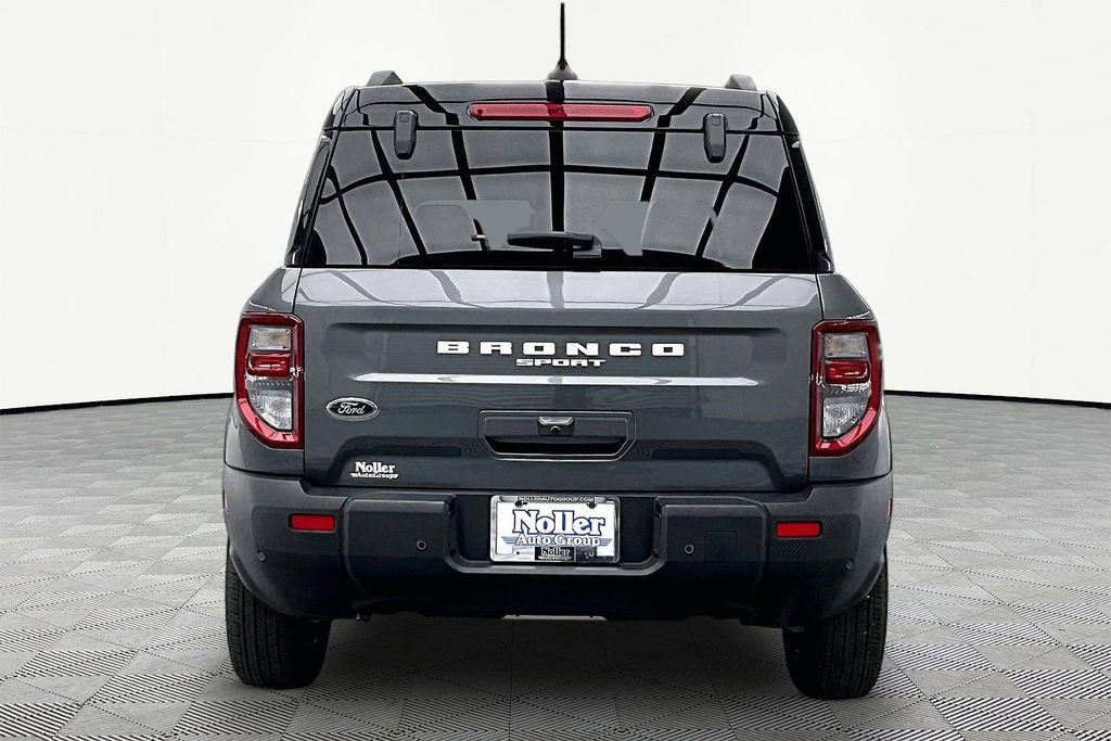 Certified 2025 Ford Bronco Sport Outer Banks w/ Outer Banks Tech Package+ AWD/4WD image 4