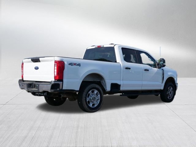 Certified 2025 Ford F250 XLT AWD/4WD image 3