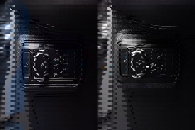 Certified 2025 Ford Explorer ST-Line w/ Premium Package image 13