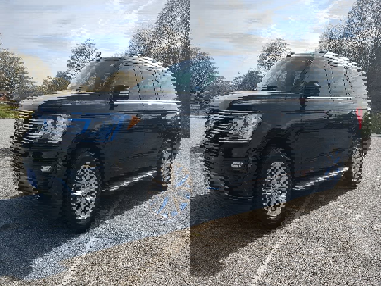 Certified 2021 Ford Expedition XLT image 6