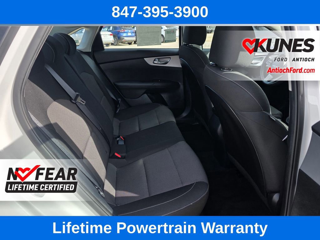 Used 2023 Kia Forte LXS w/ LXS Technology Package FWD image 28