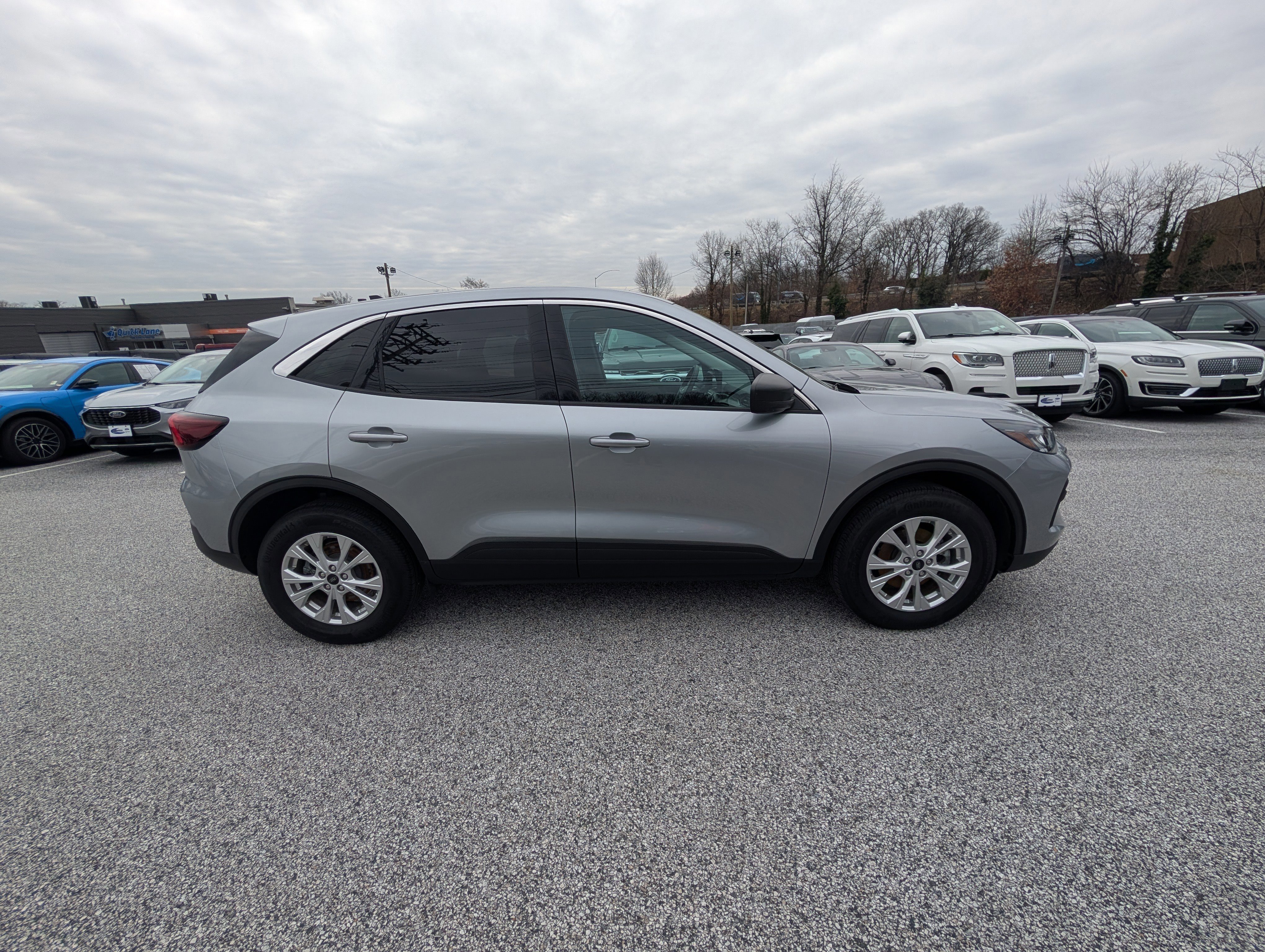 Certified 2023 Ford Escape Active image 2