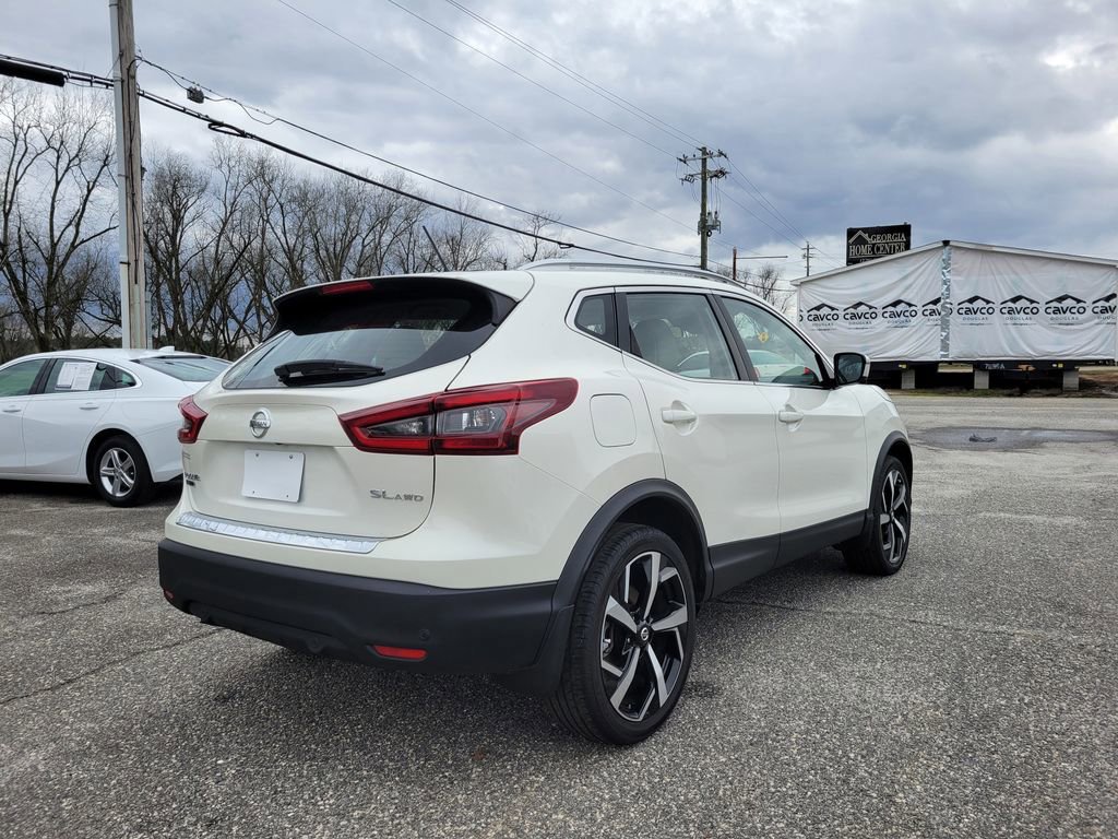 Used 2022 Nissan Rogue Sport SL image 5