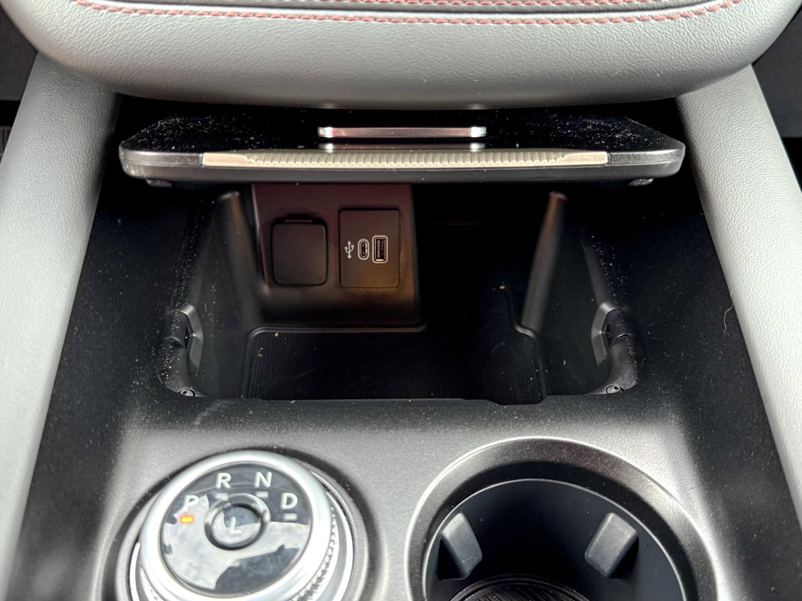 Certified 2025 Ford Explorer Active image 30