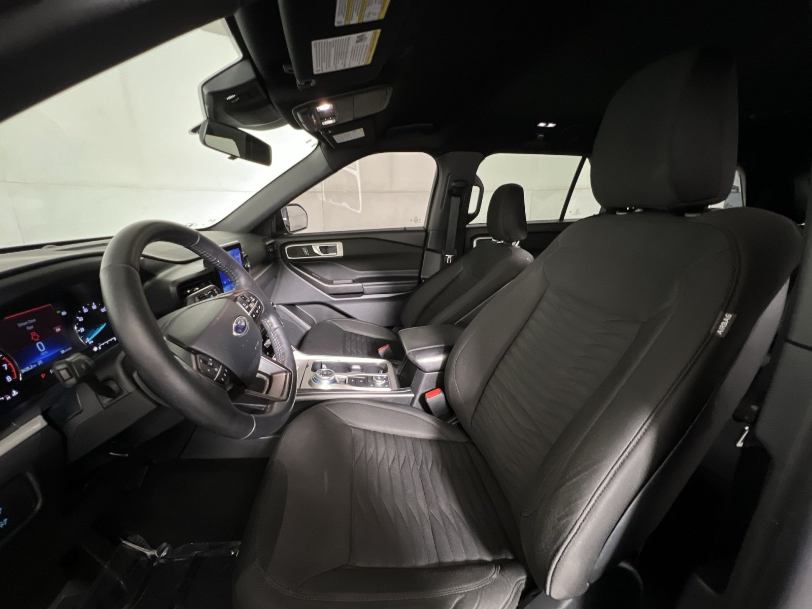 Certified 2020 Ford Explorer XLT w/ Comfort Package AWD/4WD image 13