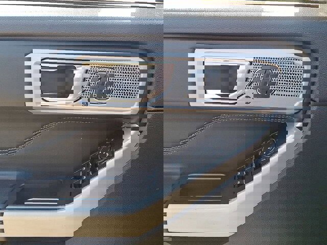 Certified 2021 Ford Explorer Limited w/ Equipment Group 301A image 14