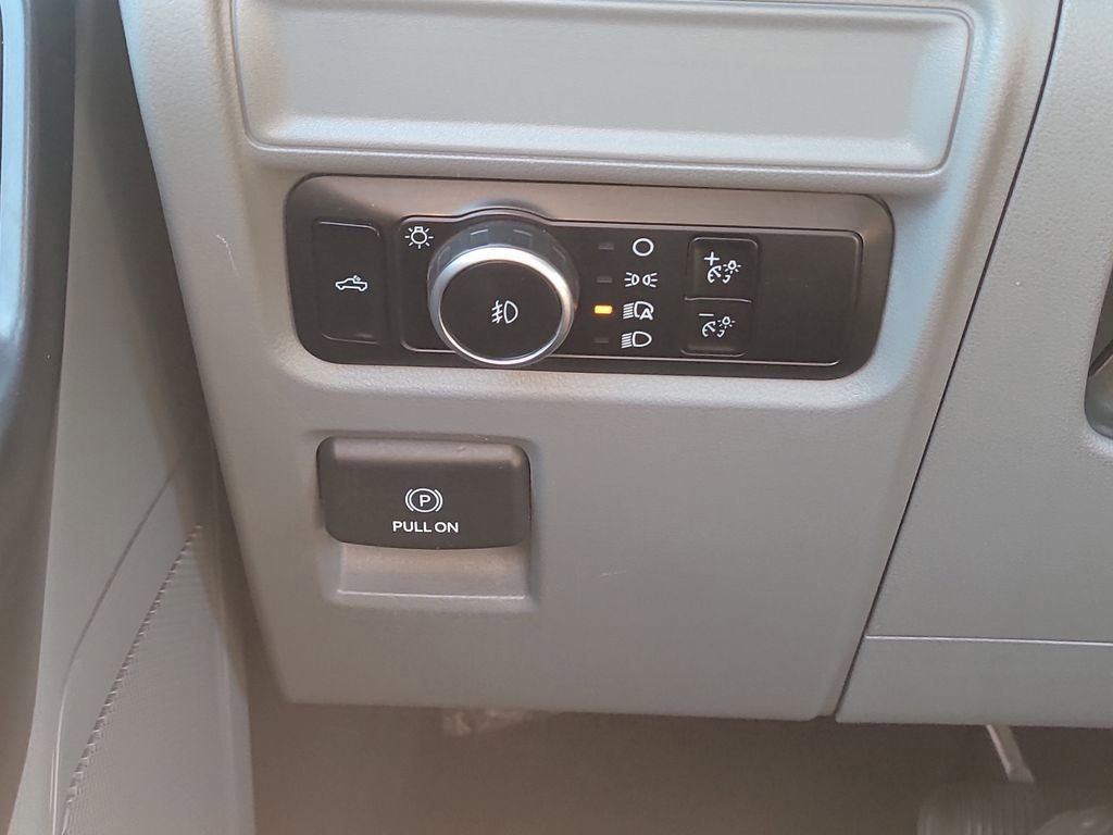 Certified 2023 Ford F150 XLT image 27