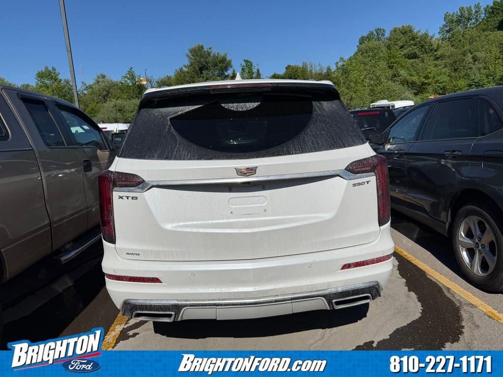 Used 2023 Cadillac XT6 Luxury AWD/4WD image 6