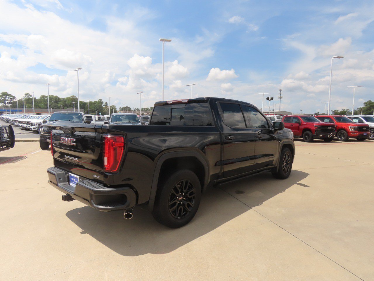Used 2019 GMC Sierra 1500 SLT RWD image 9