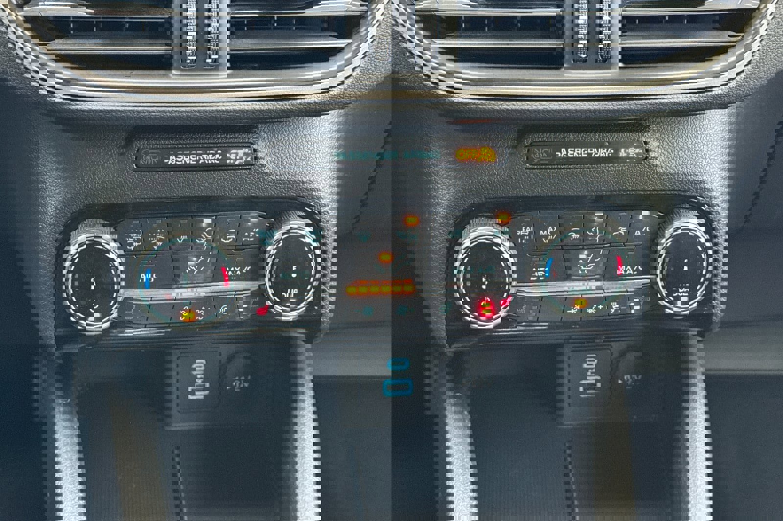 Certified 2022 Ford Escape SEL image 21