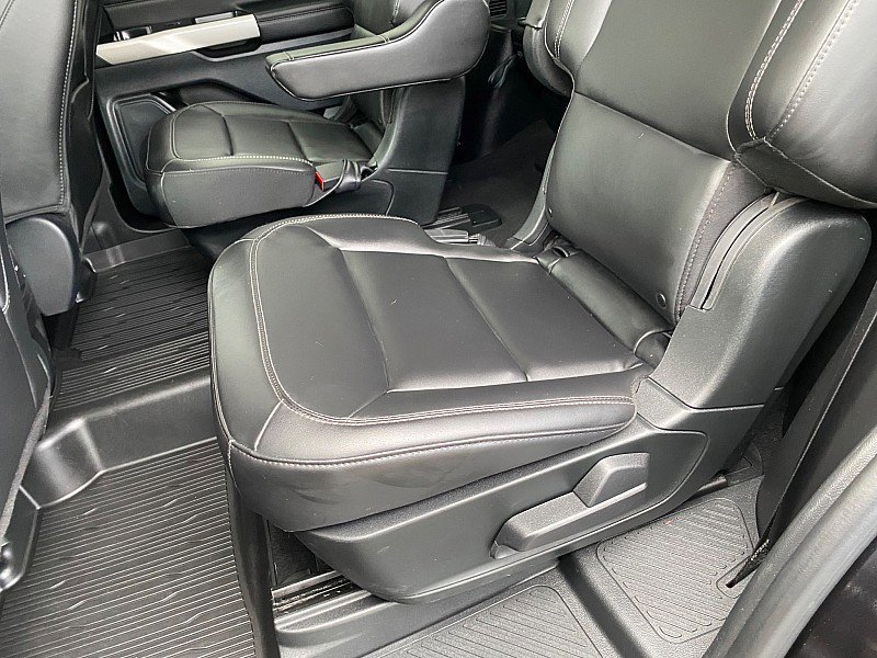 Certified 2023 Ford Explorer XLT w/ Equipment Group 202A image 34