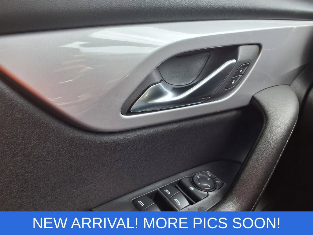 Used 2022 Chevrolet Blazer LT FWD image 19