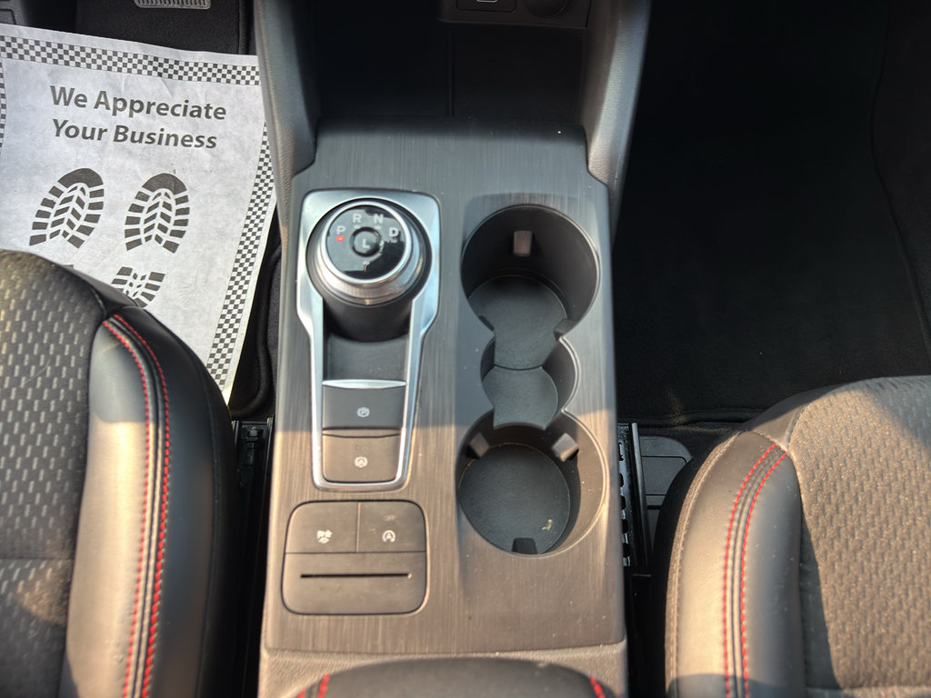 Certified 2025 Ford Escape Platinum AWD/4WD image 21