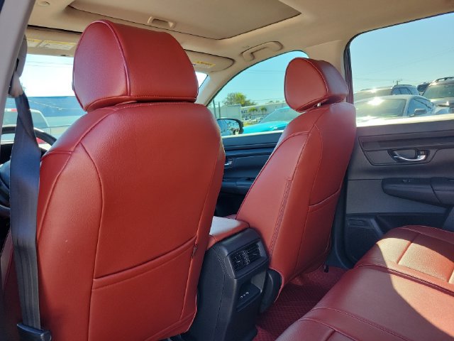 Used 2025 Honda CR-V EX image 14