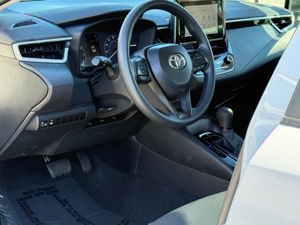 Used 2024 Toyota Corolla LE image 8