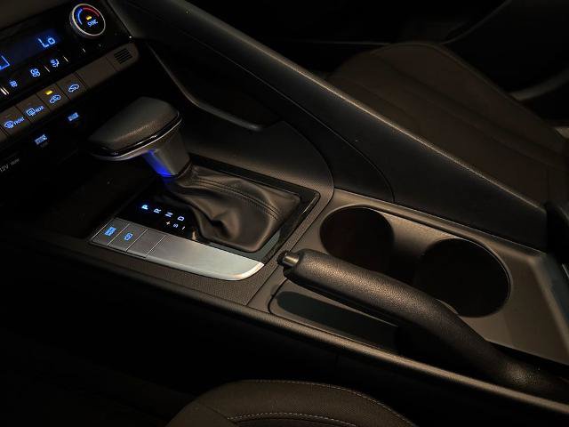 Used 2022 Hyundai Elantra SEL FWD image 29