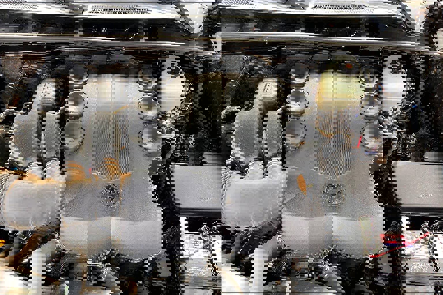 Used 2019 Toyota 4Runner Limited image 32