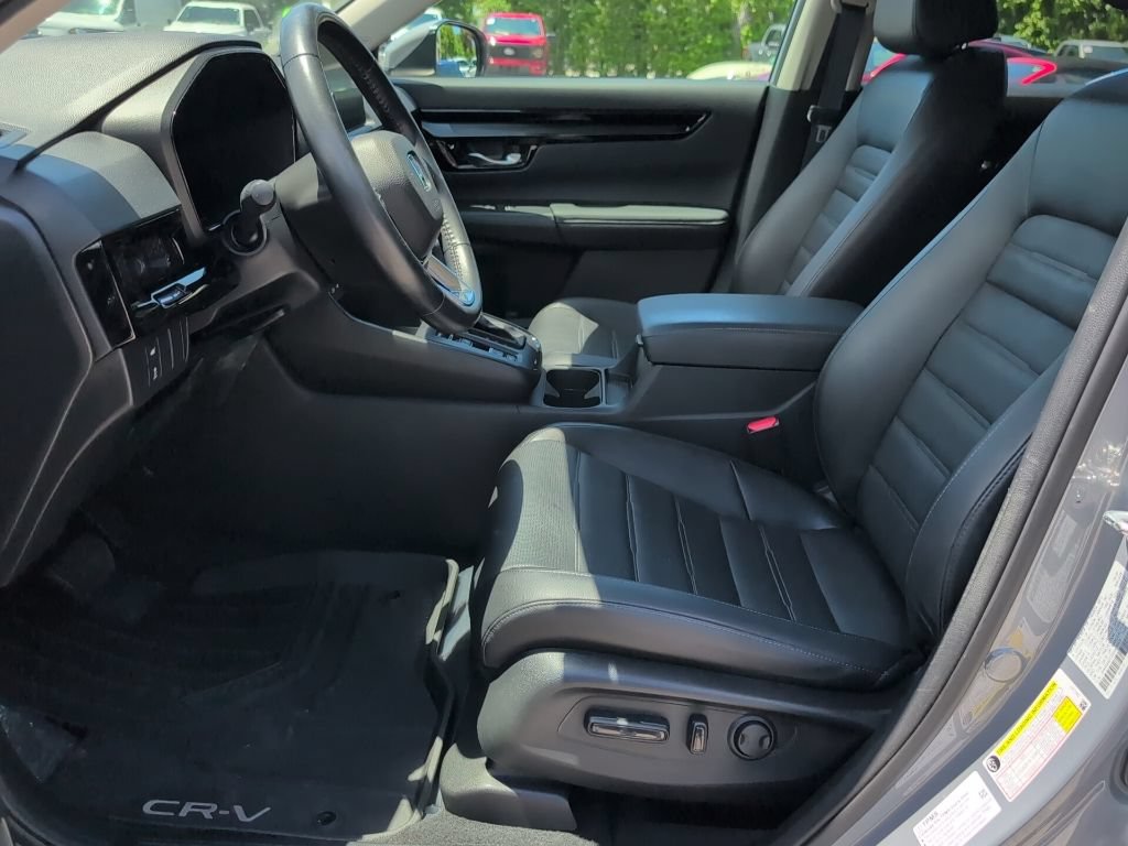 Used 2025 Honda CR-V EX-L image 8