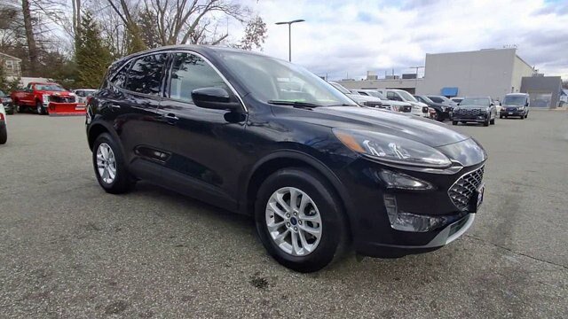 Certified 2021 Ford Escape SE w/ Convenience Package AWD/4WD image 2