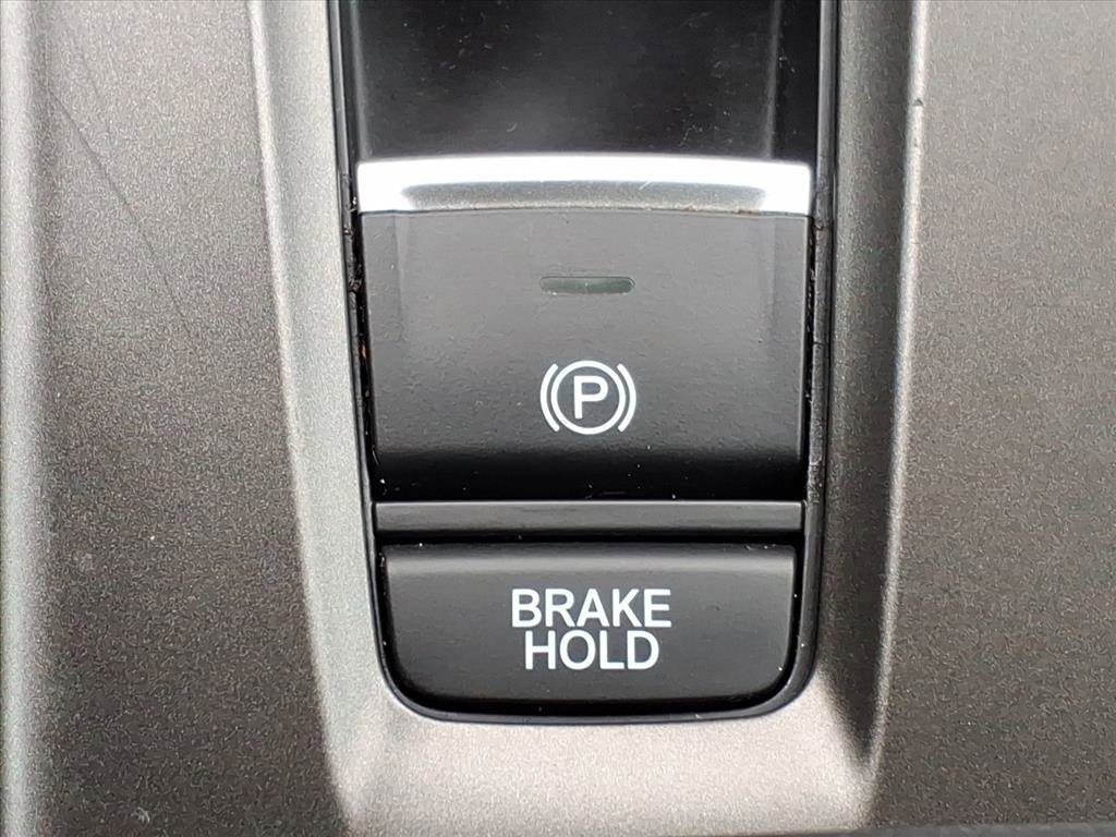 Used 2020 Honda Accord LX image 9