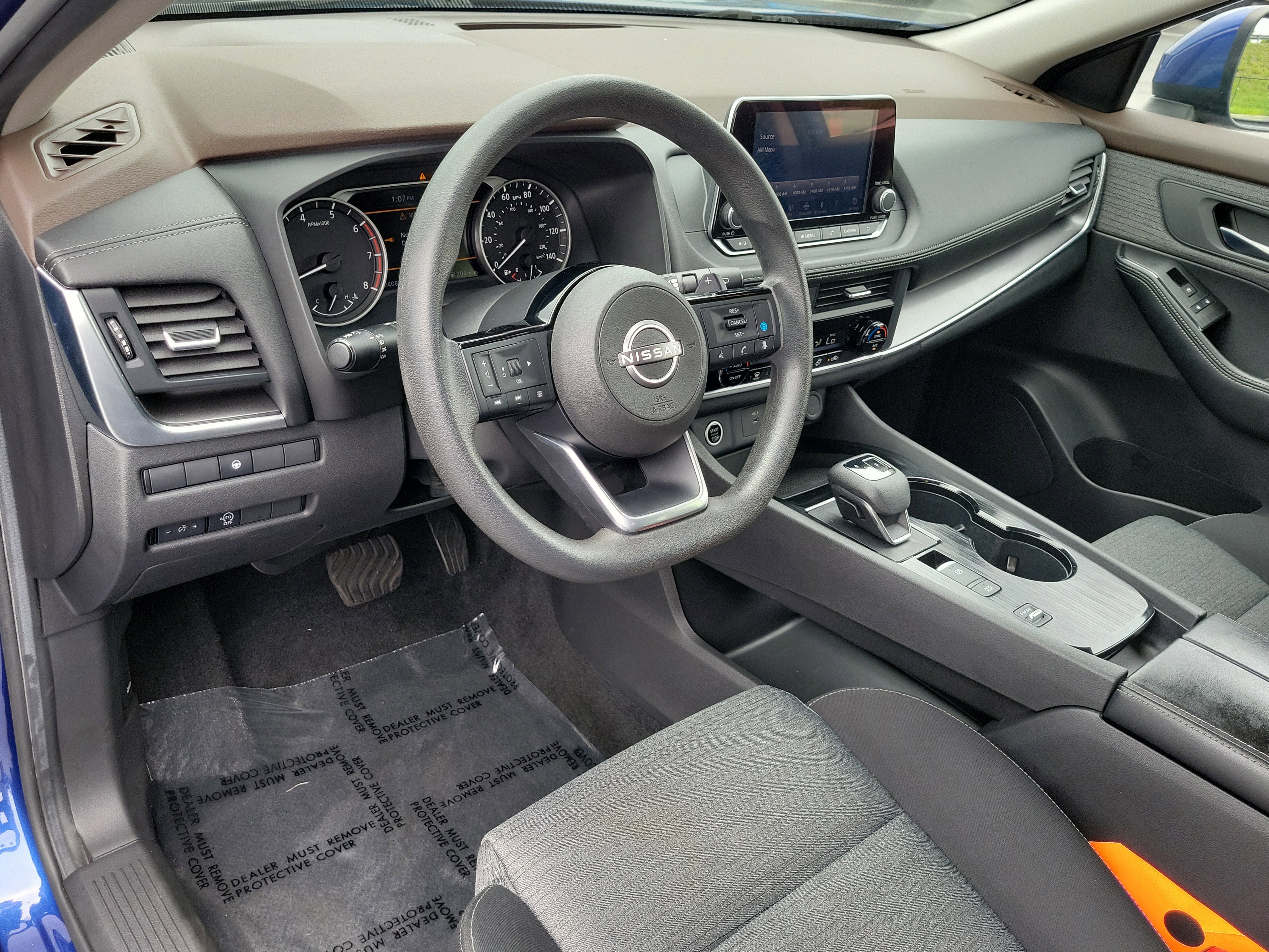 Used 2023 Nissan Rogue SV FWD image 21