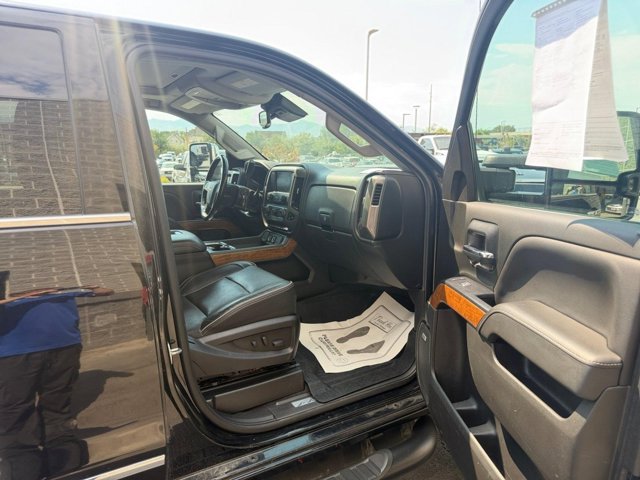 Used 2019 Chevrolet Silverado 2500 High Country AWD/4WD image 28