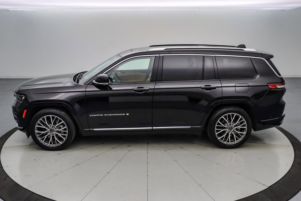 Used 2024 Jeep Grand Cherokee L Summit image 2