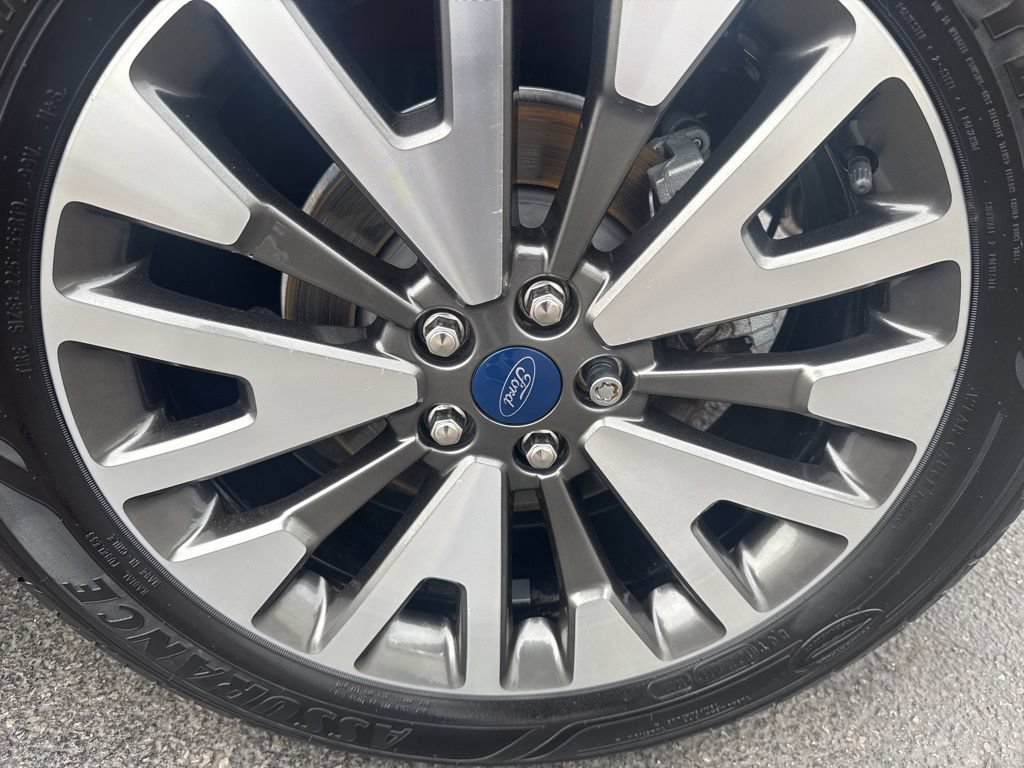 Certified 2020 Ford Escape Titanium w/ Titanium Premium Package 2.0 FWD image 56