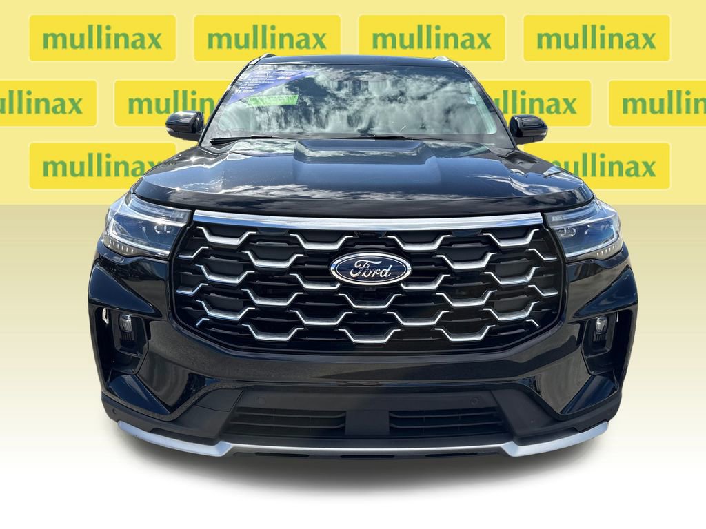 Certified 2025 Ford Explorer Platinum image 12
