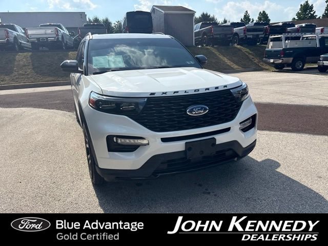 Certified 2024 Ford Explorer ST-Line w/ Class IV Trailer Tow Package AWD/4WD image 13