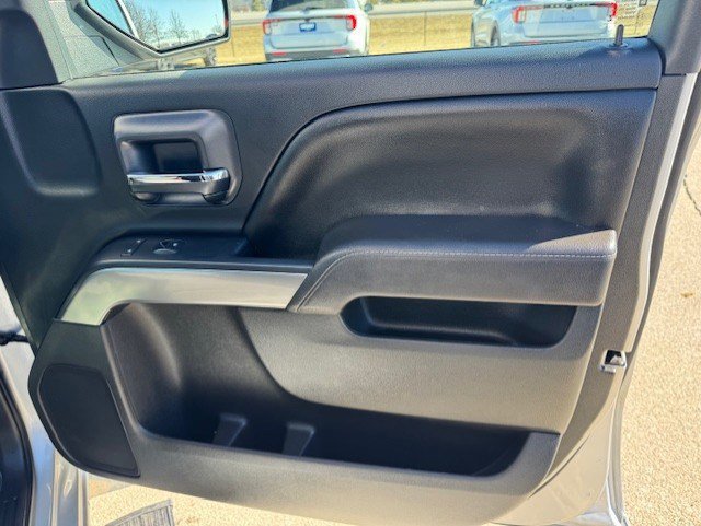 Used 2017 Chevrolet Silverado 1500 LT w/ All Star Edition image 32