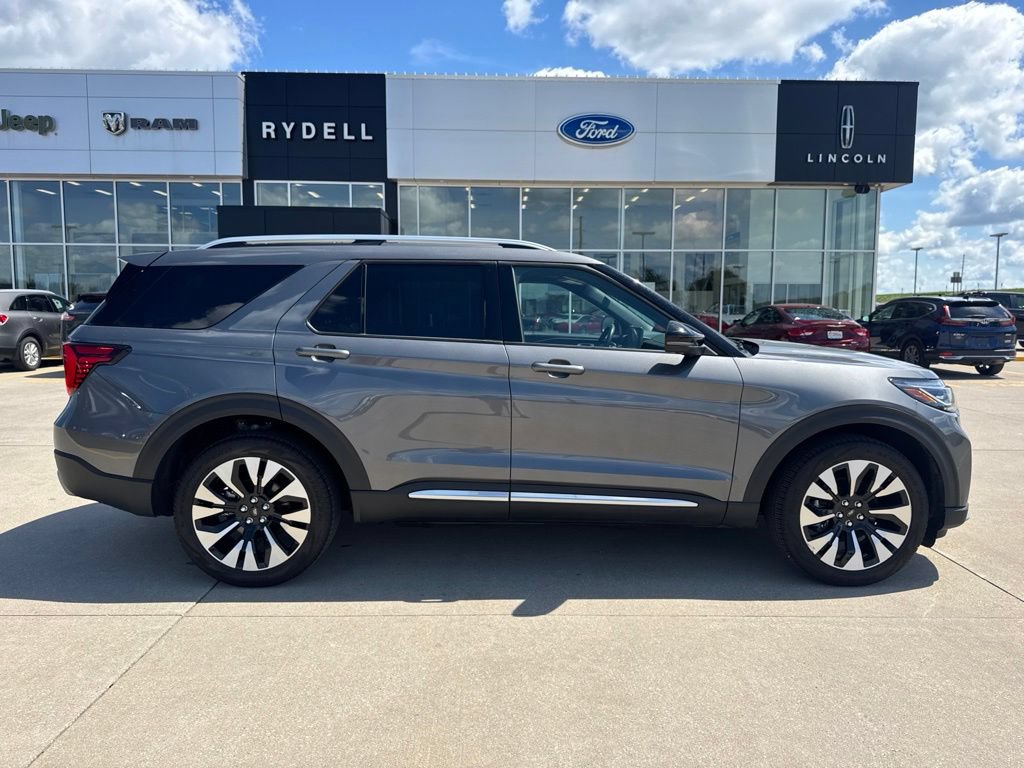 Certified 2025 Ford Explorer Platinum w/ LUX Leather Package AWD/4WD image 2