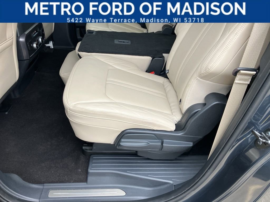 Certified 2022 Ford Expedition Max Platinum image 40