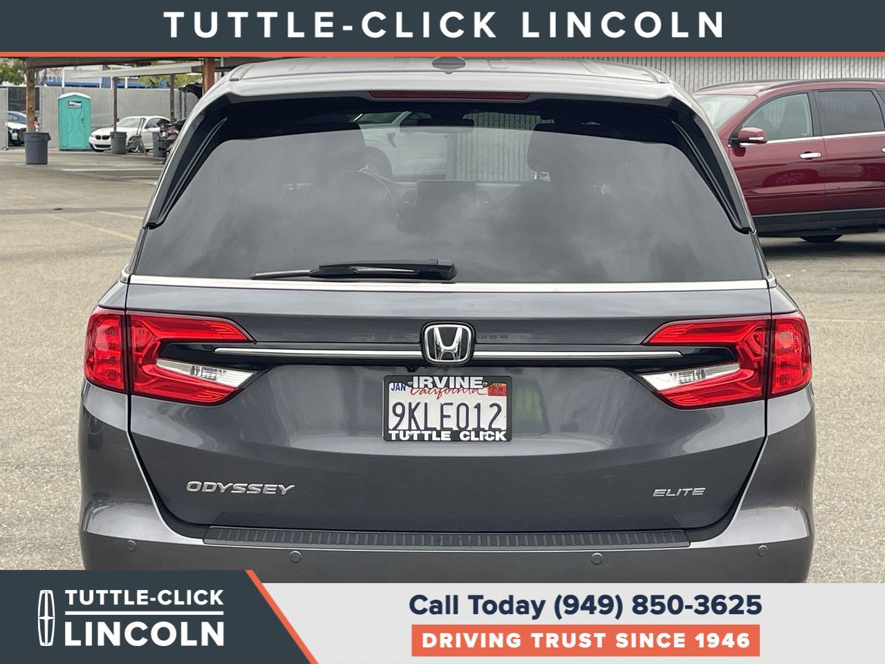 Used 2024 Honda Odyssey Elite image 3