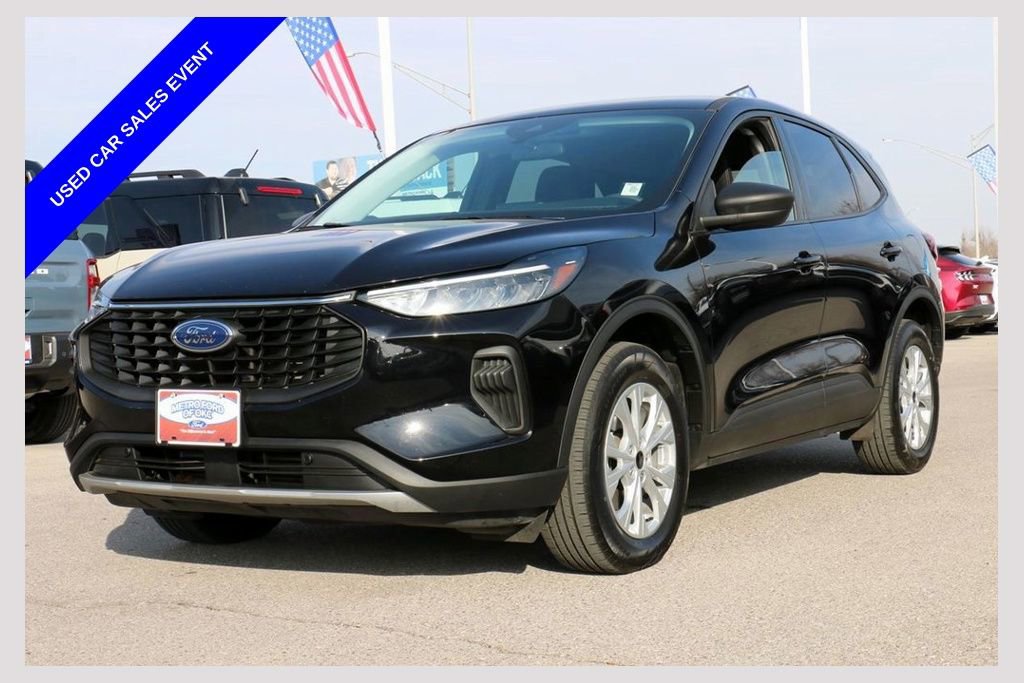 Certified 2025 Ford Escape Active