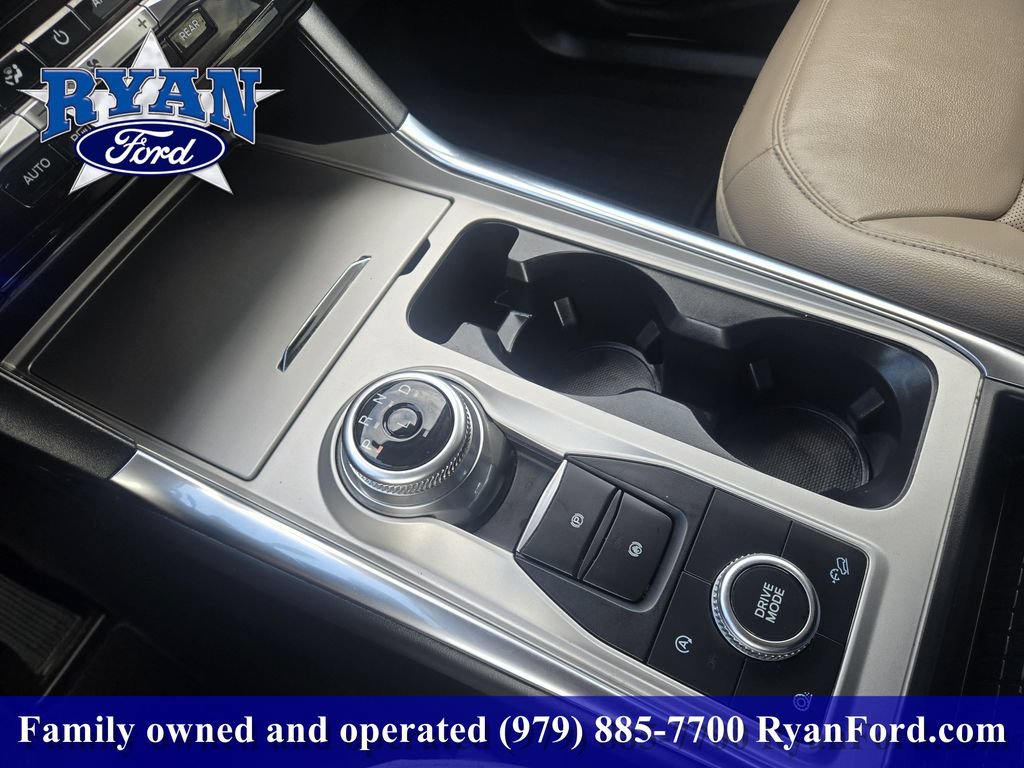 Certified 2024 Ford Explorer Limited AWD/4WD image 15