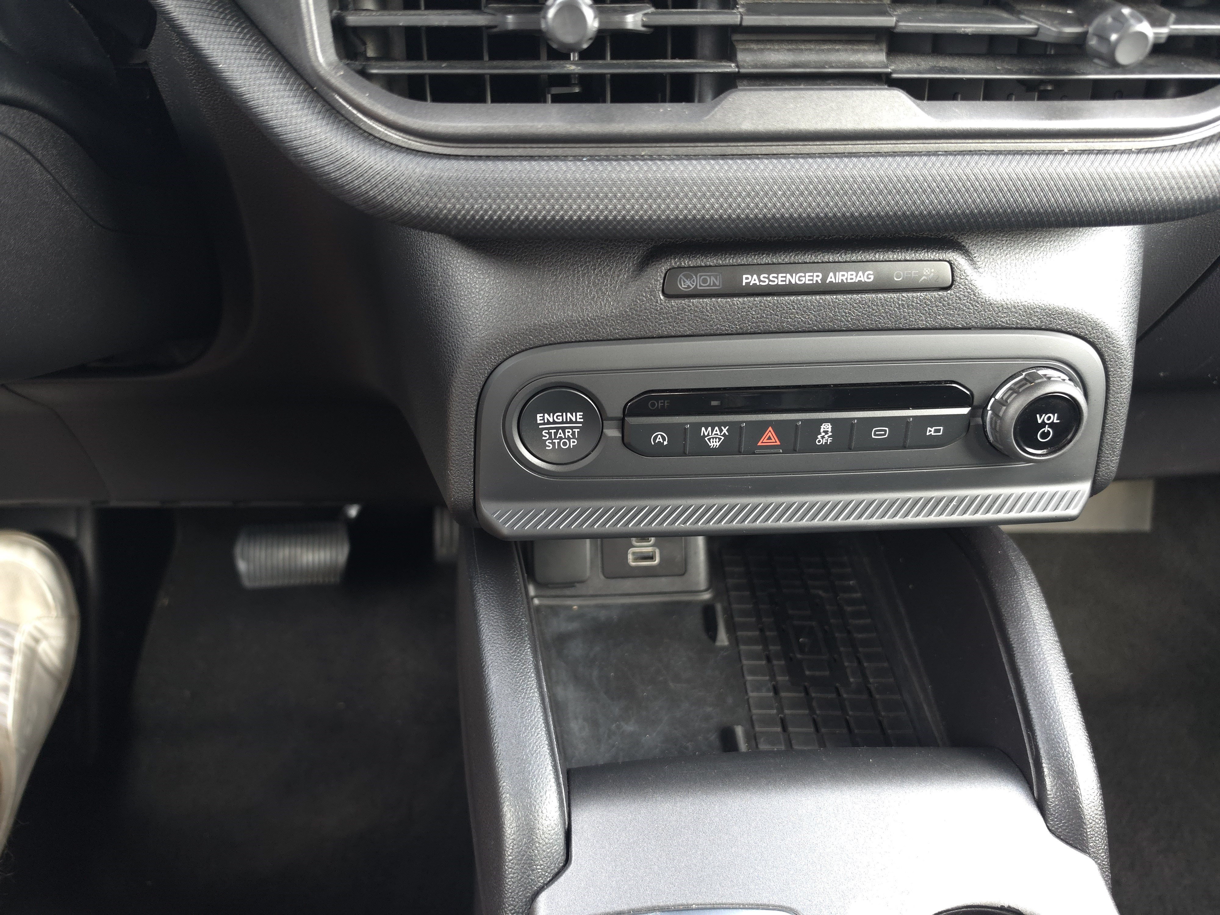 Certified 2025 Ford Bronco Sport Big Bend AWD/4WD image 14