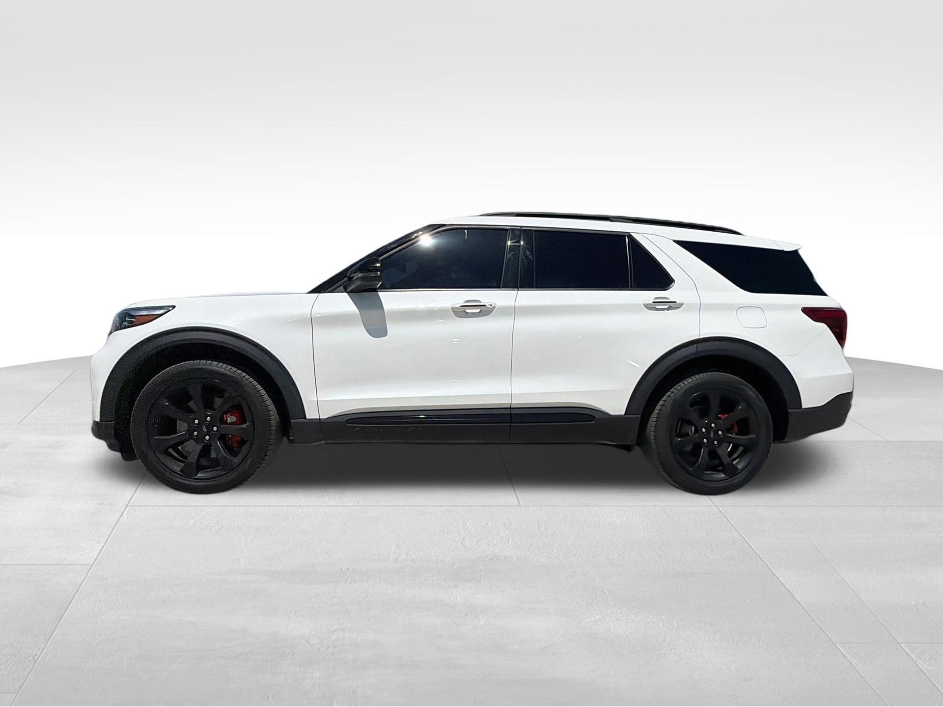 Certified 2024 Ford Explorer ST w/ Equipment Group 401A AWD/4WD image 11