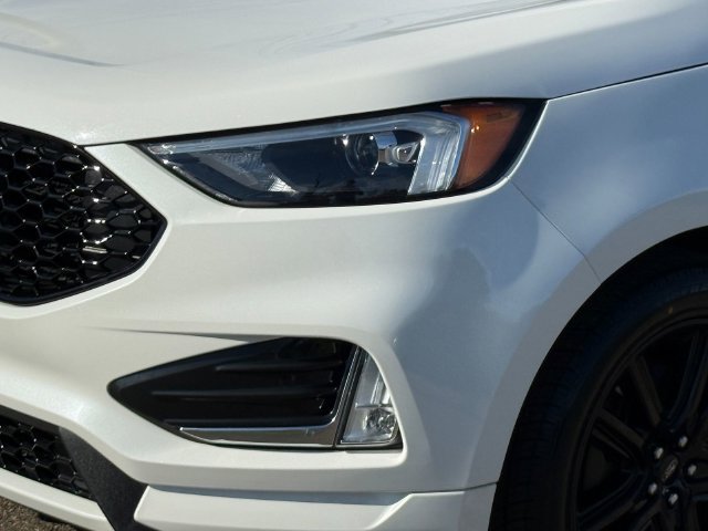 Certified 2024 Ford Edge ST-Line AWD/4WD image 15