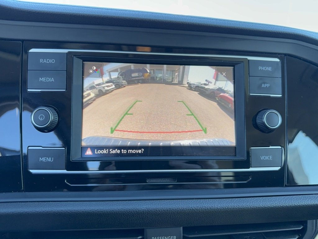 Used 2021 Volkswagen Jetta SE image 20