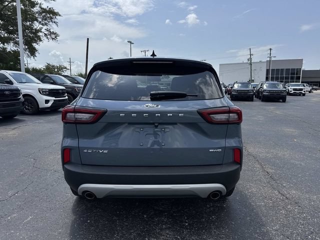 Certified 2025 Ford Escape Active AWD/4WD image 6