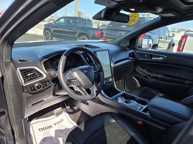 Certified 2024 Ford Edge ST-Line AWD/4WD image 9
