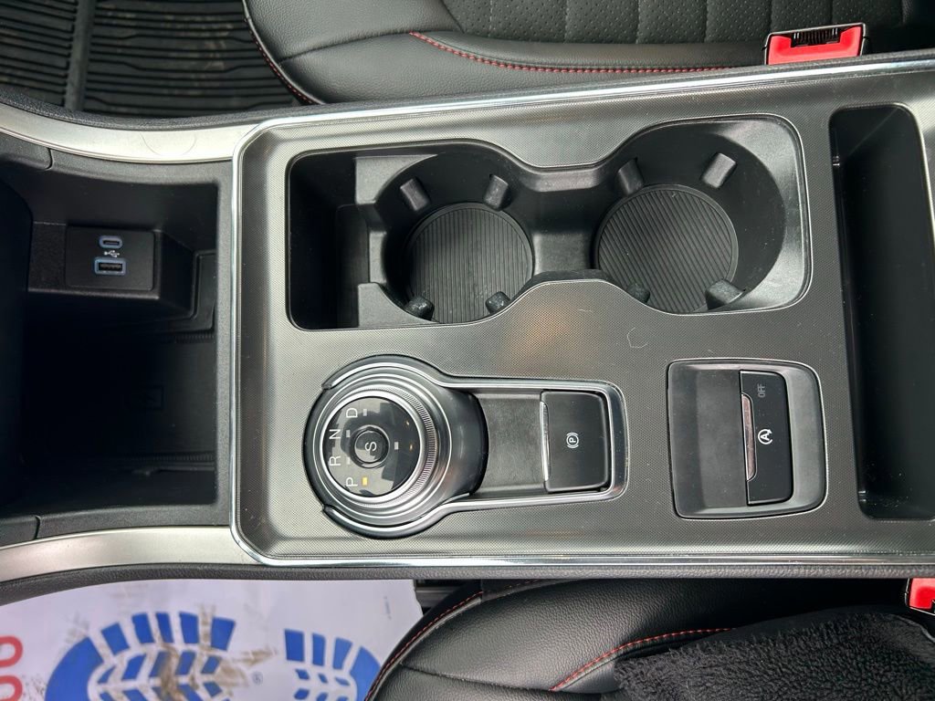 Certified 2023 Ford Edge ST-Line image 31