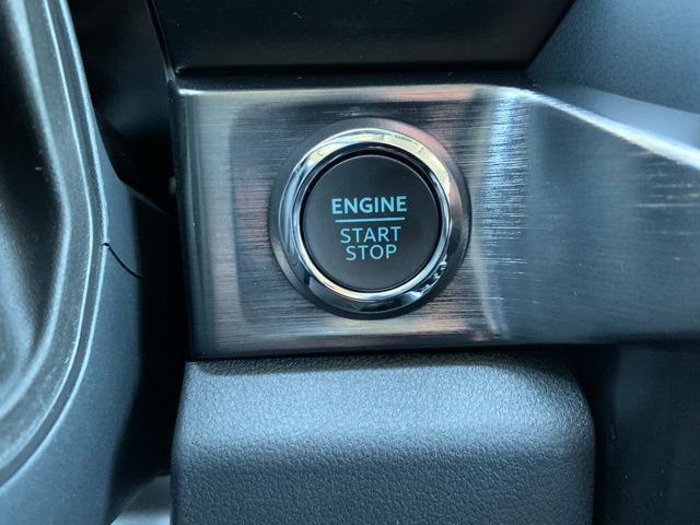 Certified 2025 Ford F350 Lariat image 23