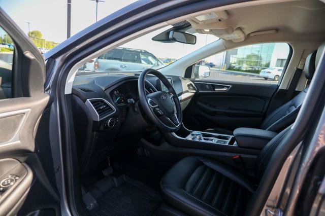 Certified 2024 Ford Edge SEL w/ Convenience Package AWD/4WD image 19