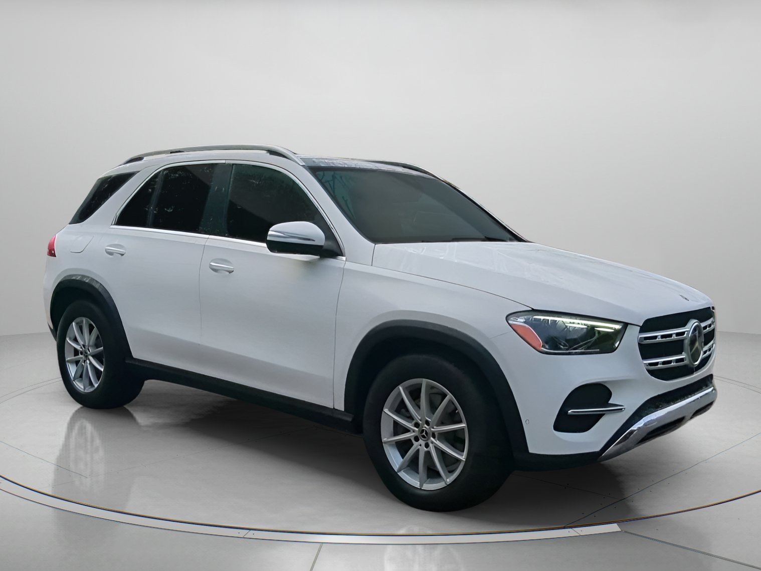 Used 2025 Mercedes-Benz GLE 350 4MATIC w/ Driver Assistance Package image 36