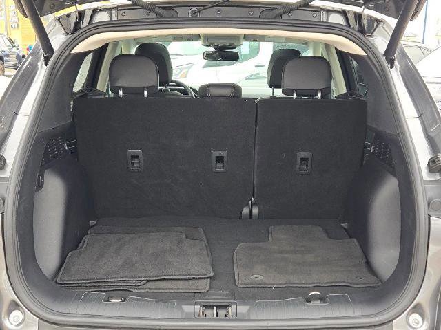 Certified 2022 Ford Escape Titanium w/ Class II Trailer Tow Package image 14