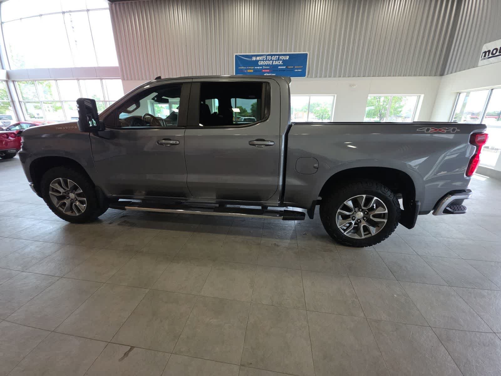 Used 2021 Chevrolet Silverado 1500 LT w/ True North Edition Plus AWD/4WD image 14