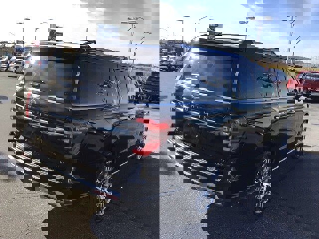 Certified 2023 Ford Expedition Max Limited image 5