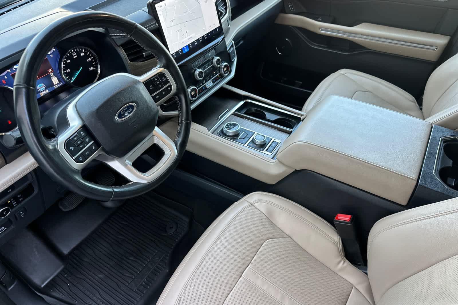 Certified 2024 Ford Expedition Limited AWD/4WD image 11